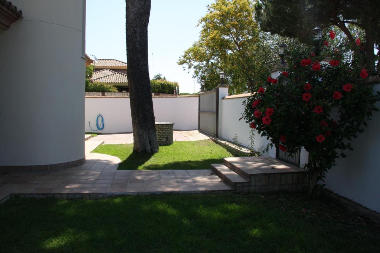 Moderno Y Amplio Chalet, Con Piscina Privada Chiclana de la Frontera Exterior foto